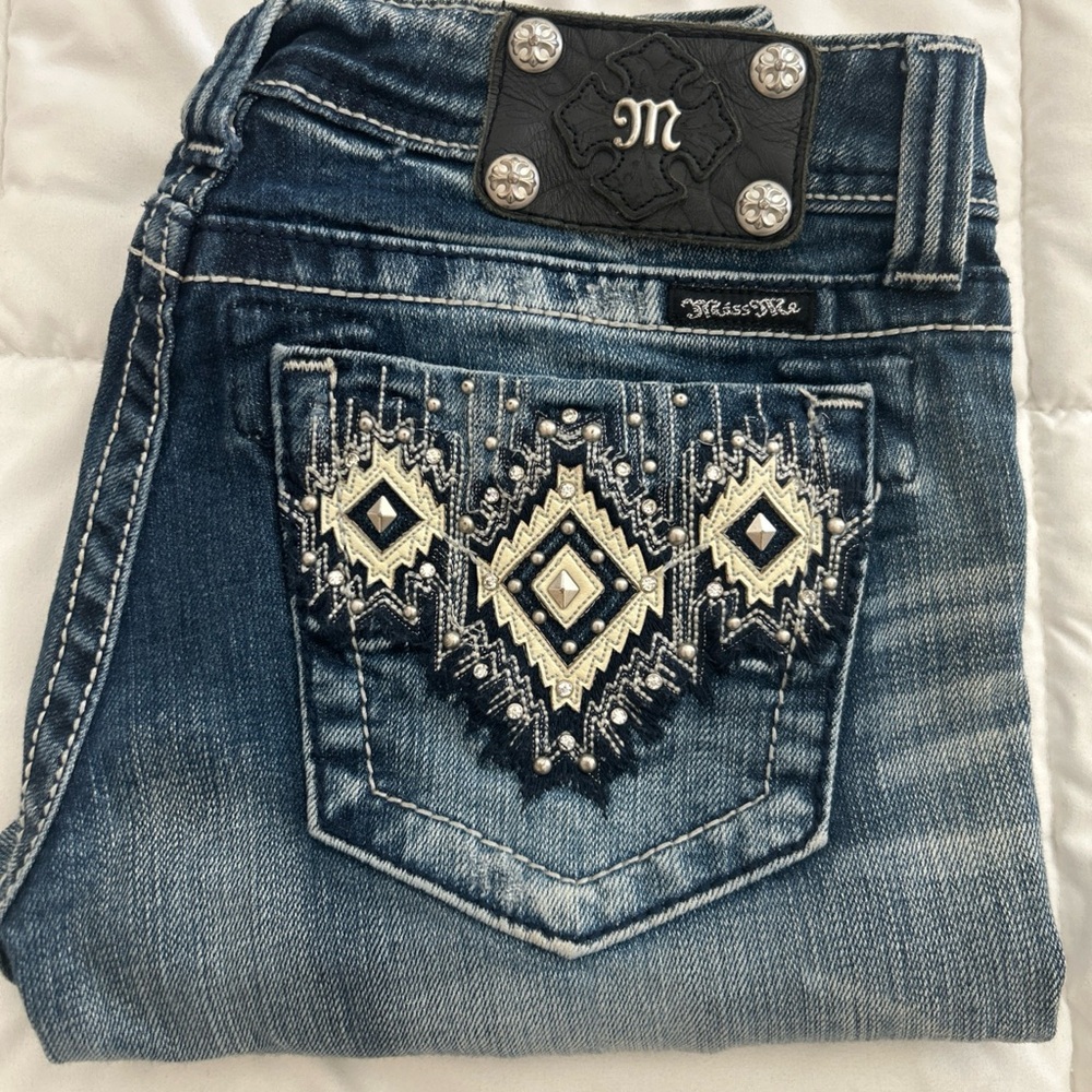 Miss Me Women's Blue Jeans -size 27